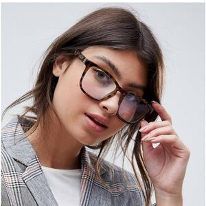 Quay Hardwire 54mm Blue Light Filtering Glasses RARE